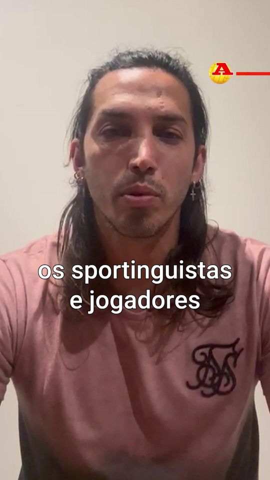 Ezequiel Schelotto envia mensagem aos adeptos através de A BOLA