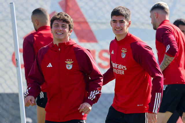 Benfica: uma ausência no último treino antes da viagem para a Escócia
