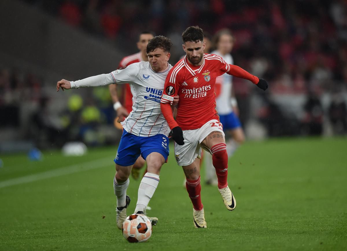 Benfica num braço-de-ferro duro