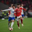 Benfica num braço-de-ferro duro