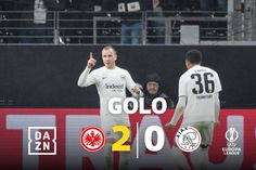 Passe magistral de Koch e grande finalização de Gotze afundam Ajax (vídeo)
