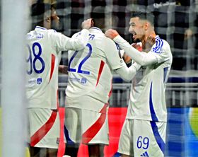 Lyon de Paulo Fonseca goleia e deixa sério aviso a Amorim