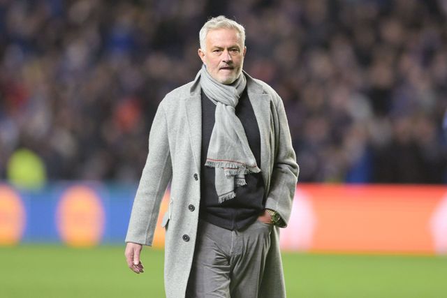 «Se falar, meto-me em problemas»: Mourinho recria frase icónica (vídeo)