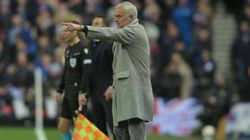 Acabou o sonho: Mourinho cai nos penáltis