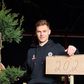 Kimmich plantou uma árvore para provar que tem as raízes bem plantadas no Bayern