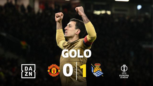 VAR assinala falta de De Ligt e Oyarzabal gela Old Trafford (vídeo)