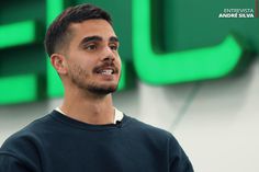 Mudar muito foi melhor ou pior para André Silva? O avançado responde