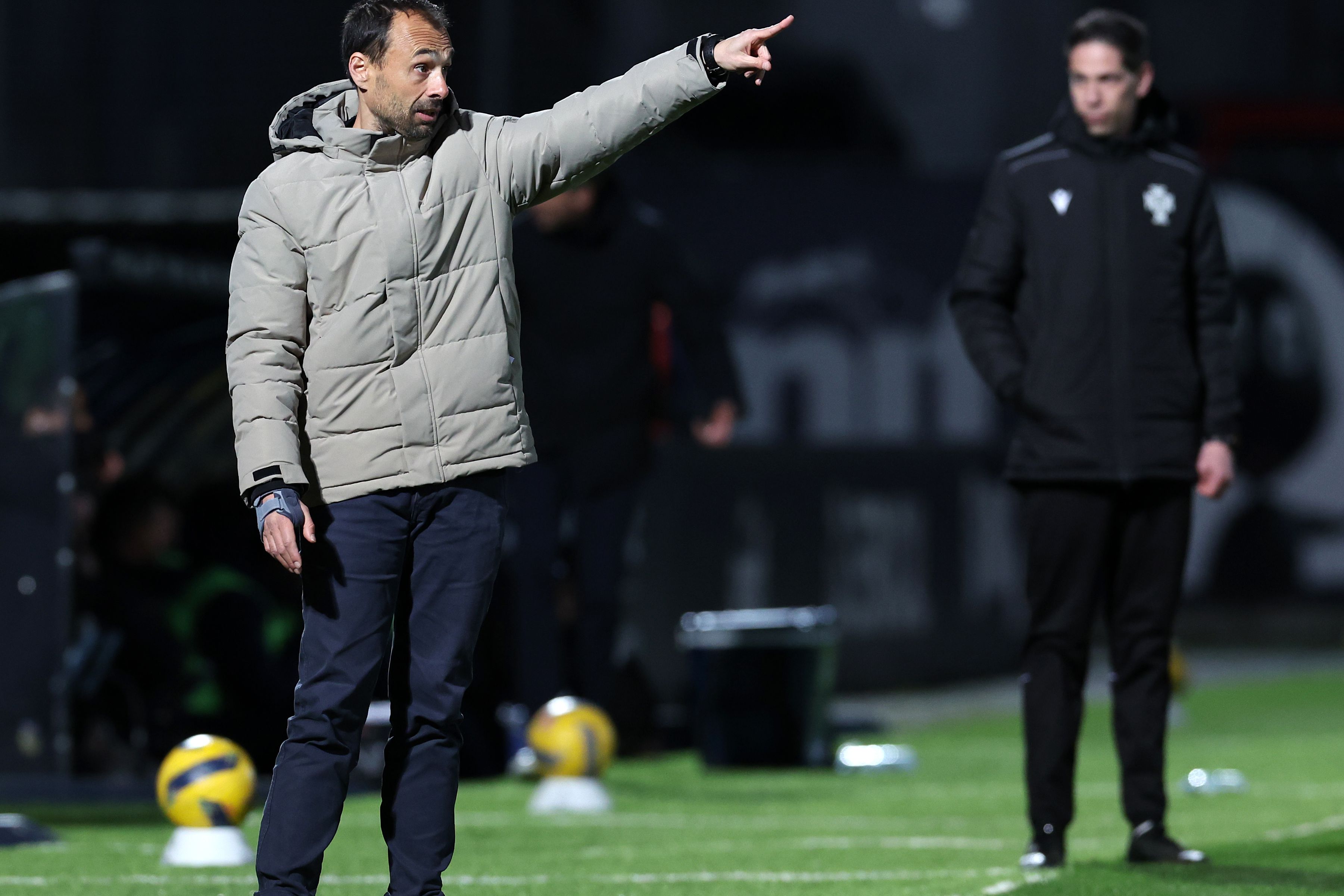 Caminho percorrido pelos famalicenses aumenta a confiança para a deslocação ao reduto vimaranense - Foto: Estela Silva/LUSA