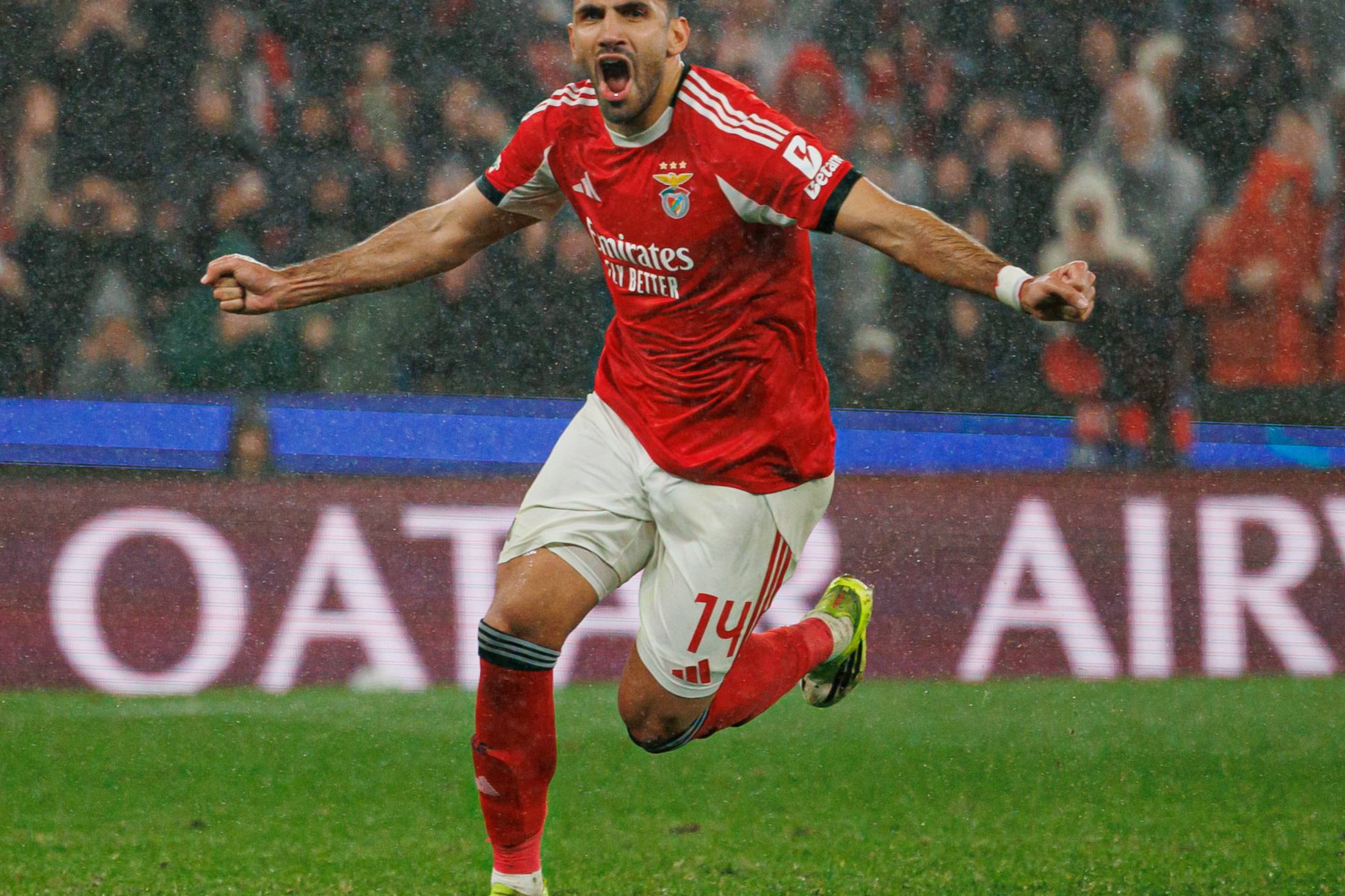 Pavlidis quer acabar com seca de golos — Foto: Imago