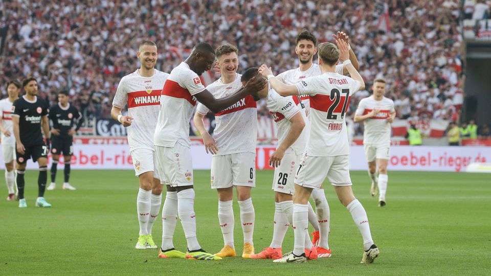 Bundesliga: Estugarda derrota Frankfurt e continua colado ao Bayern