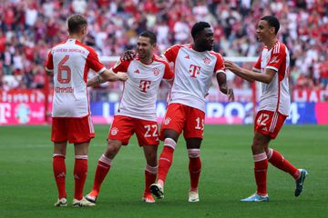 Bayern derrota Colónia com golaço de Guerreiro e adia festa do Bayer Leverkusen