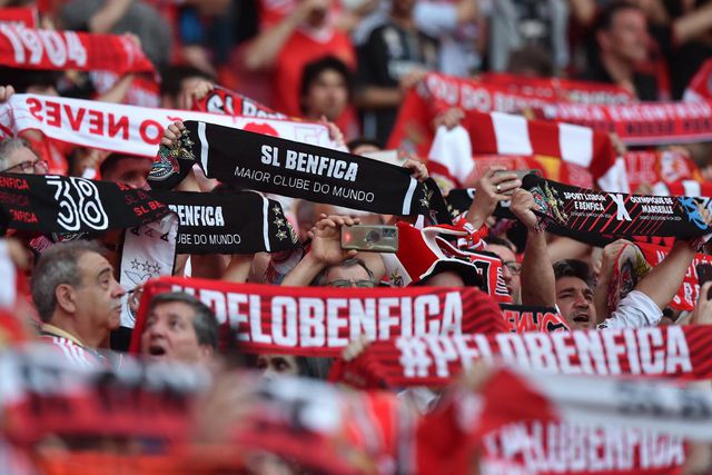 Benfica: alerta de restrições em Marselha