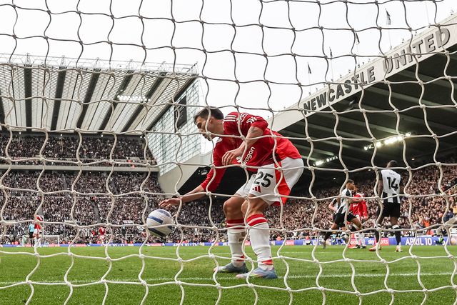 O problema não era Onana! Amorim goleado em tarde de pesadelo