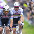 Van der Poel recorda pneumonia durante o Tour: «Cheguei a sentir medo»
