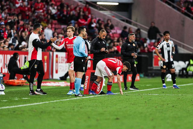 Gonçalo Moreira prepara-se para entrar