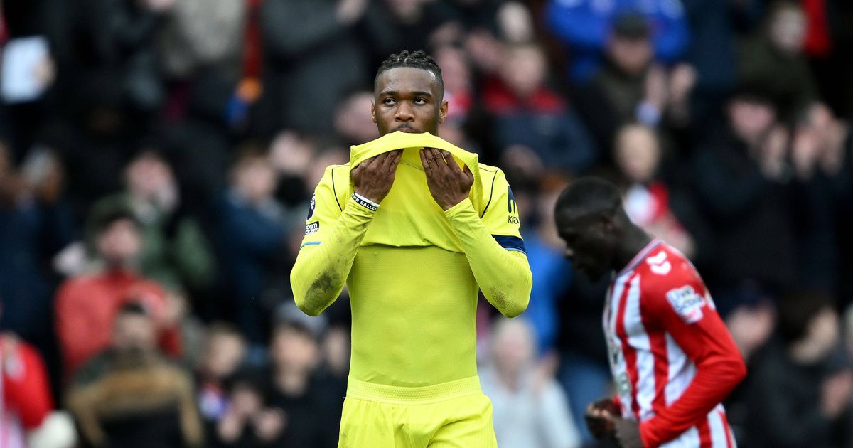 Tottenham, Leicester e muitos mais: clubes históricos em risco de despromoção