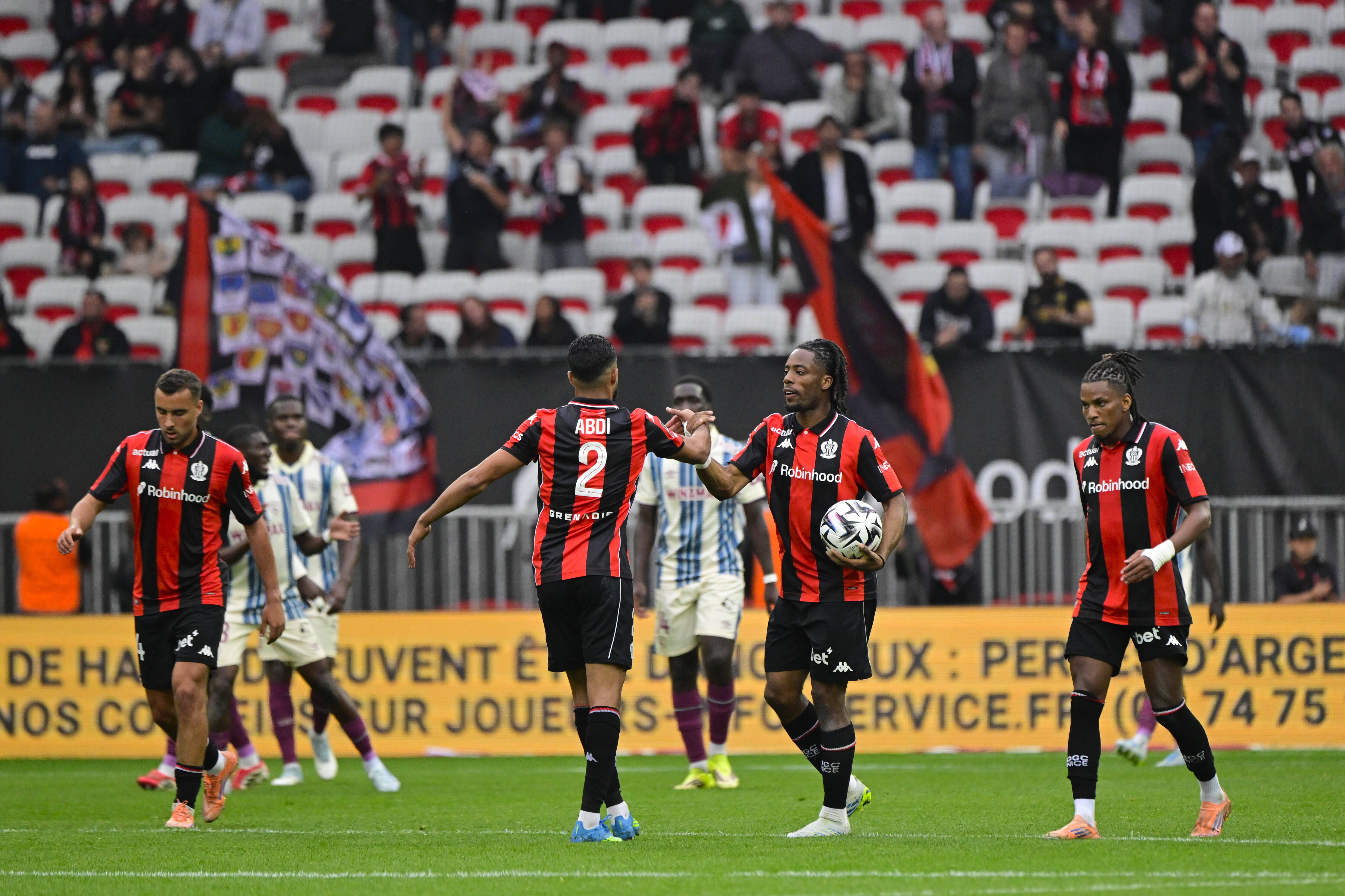 Nice (15.º da Ligue 1, 28 pontos): os gauleses até começaram a época a discutir um lugar na fase de liga da Champions contra o Benfica, mas oito meses depois está a quatro pontos da zona de despromoção