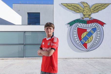 João Silva, médio do Benfica (foto: SL Benfica)