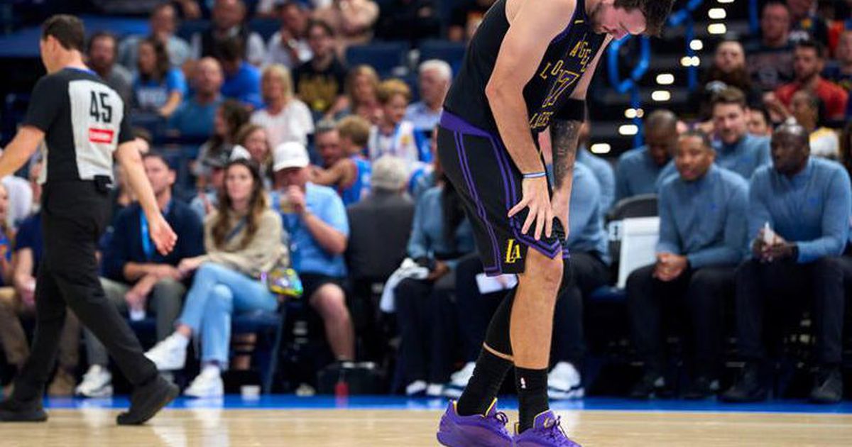 Luka Doncic viaja de Espanha para LA, mas não joga
