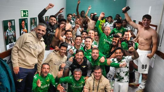 Moreirense: festa de arromba com prenda especial para dois jovens 'estreantes'