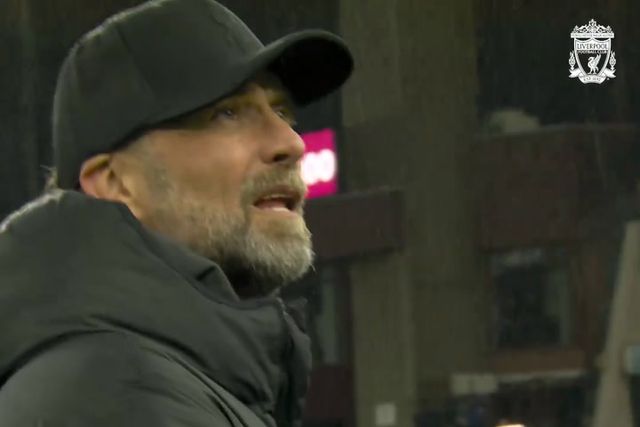 Klopp fez o último jogo fora de Liverpool e emocionou-se (vídeo)