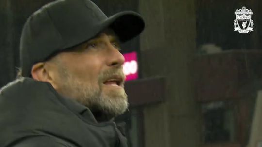 Klopp fez o último jogo fora de Liverpool e emocionou-se (vídeo)