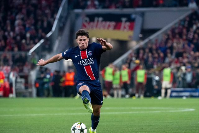 João Neves, médio do PSG, campeão francês (Foto: IMAGO)