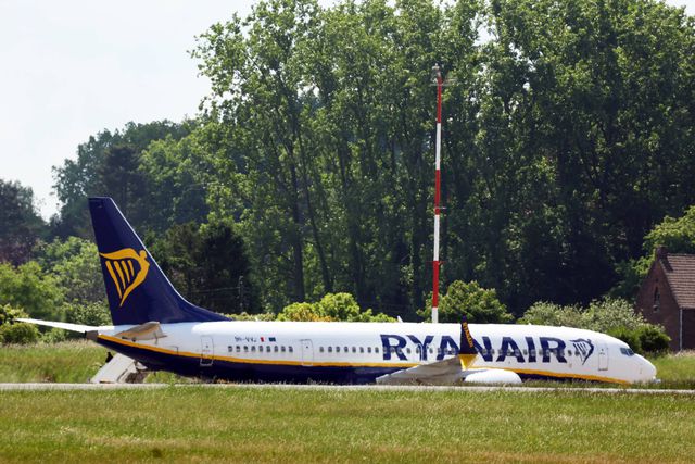 Ameaça de bomba em avião de Portugal obriga ao fecho de aeroporto na Bélgica