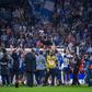 Jogadores do FC Porto erguem Farioli após conquista do título