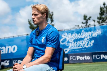 O título, o futuro e muito mais: Froholdt em entrevista a A BOLA, esta quinta-feira