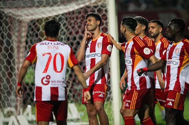 Pedro Lima é um médio versátil que pode ser solução nas posições 8 e 10 - Foto: INSTAGRAM/PEDRO LIMA