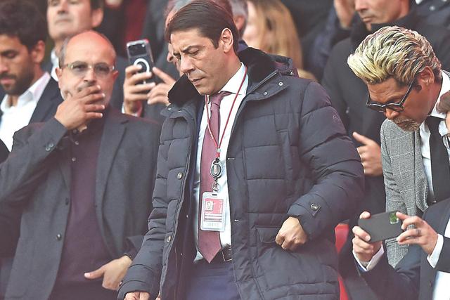 Rui Costa, presidente do Benfica, precisa de dar explicações aos sócios e adeptos — Foto: Miguel Nunes