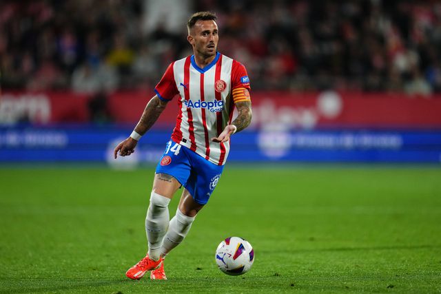 Oficial: Bayer Leverkusen (com ajuda de Grimaldo) confirma novo reforço