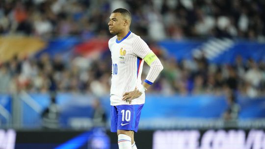 Mbappé falha treino e soam os alarmes na seleção francesa