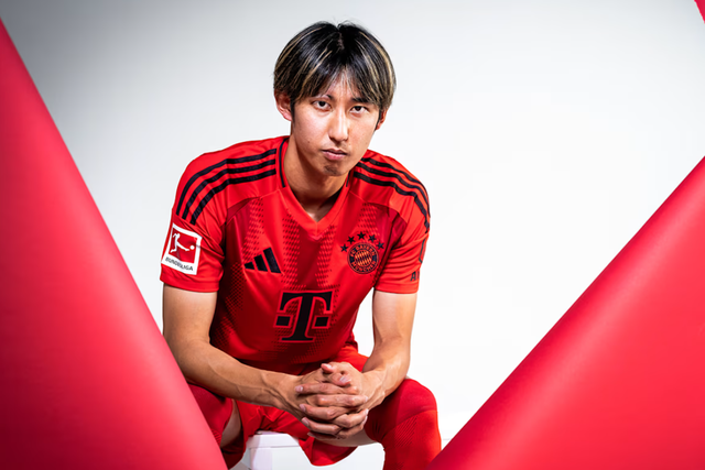 OFICIAL: Bayern confirma contratação de central japonês
