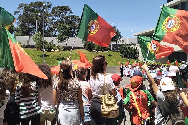 Centenas de crianças vão despedir-se da Seleção Nacional