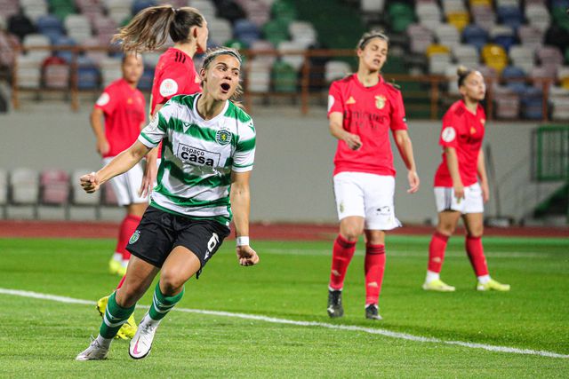 Bruna Lourenço assina pelo Celtic