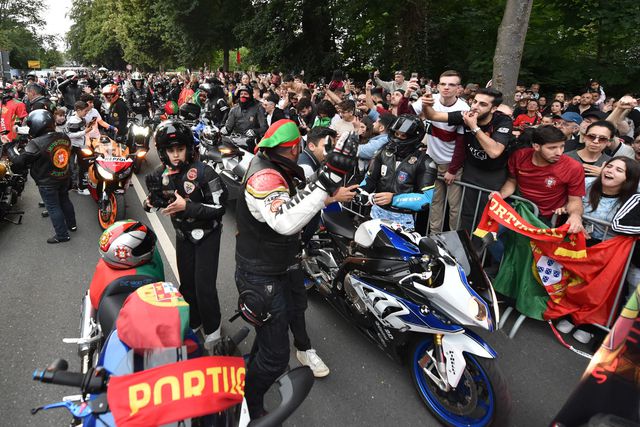 «As pessoas gravavam para dentro do autocarro e nós para fora...»