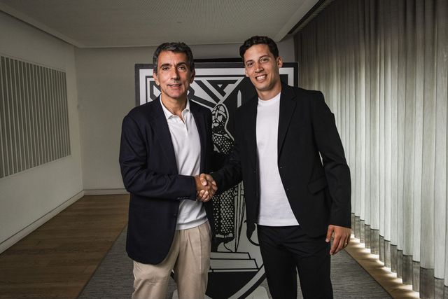 Mercado oficial: Luís Pinto é o novo treinador do V. Guimarães