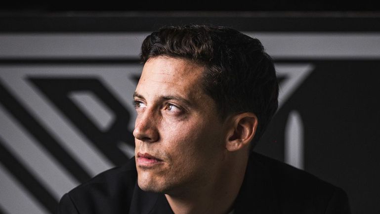 «Sinto-me entusiasmado por representar um clube grande como o Vitória»