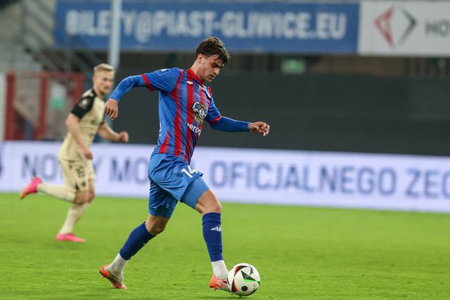 Após uma passagem pelos polacos do Piast, defesa-central está de regresso a Portugal pela porta dos conquistadores