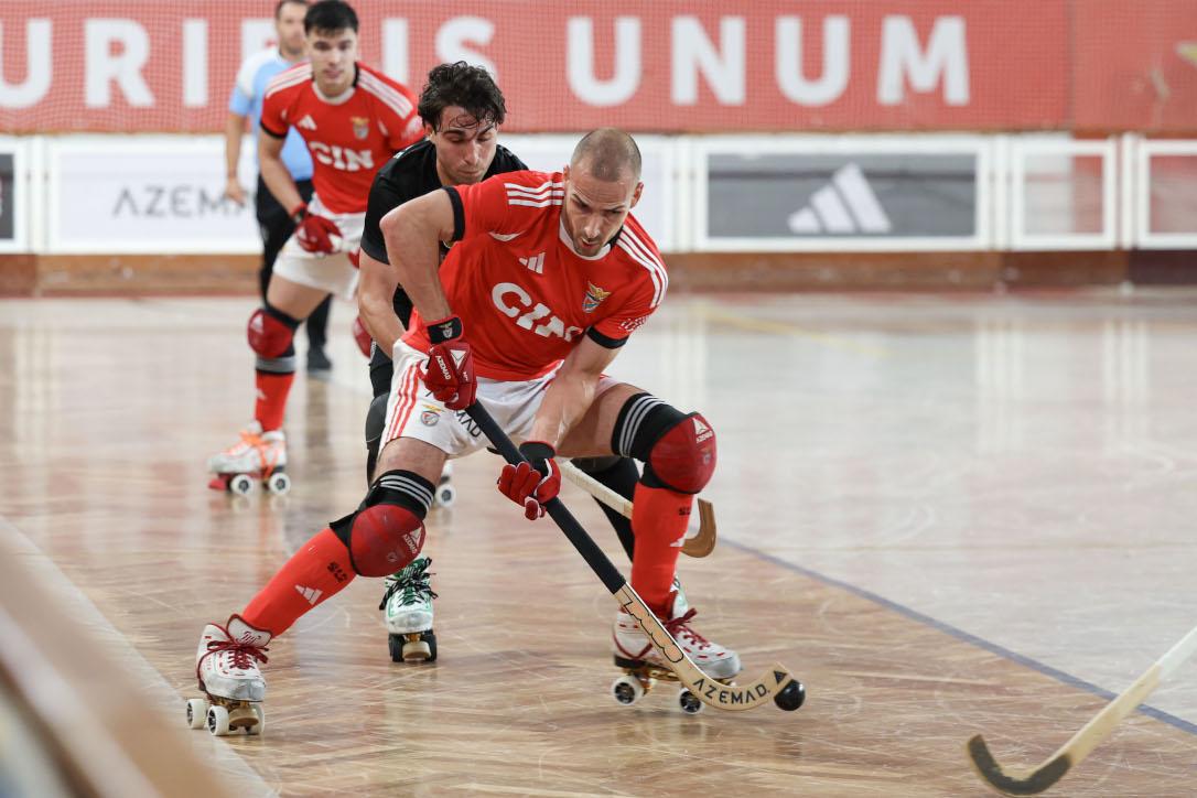 Nil Roca teve várias oportunidades mas não conseguiu qualquer golo no primeiro jogo da final — Foto: Benfica