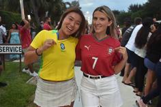 Adeptos aguardaram horas pela Seleção em Palm Beach: uma espera que deu... quase nada