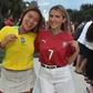 E que tal uma final Brasil-Portugal? Adeptos esperaram horas pela chegada da Seleção de Portugal a Palm Beach - Foto: MIGUEL NUNES