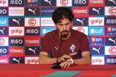 Vitinha explica o amuleto da Seleção: «Tem o nome do Diogo Jota»