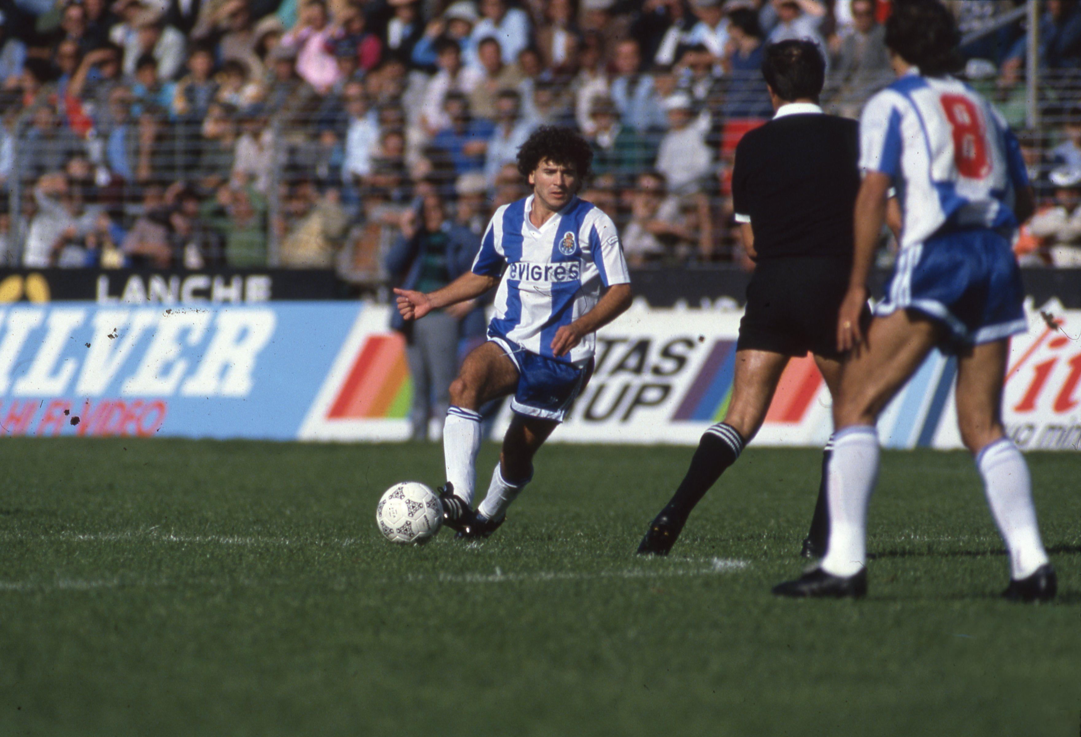 Rui Barros voltou ao FC Porto numa fase mais adiantada da carreira, no início do ano 2000. Foi ainda treinador-adjunto muitos anos, técnico da equipa B e 'scout' do FC Porto. Foto: A BOLA