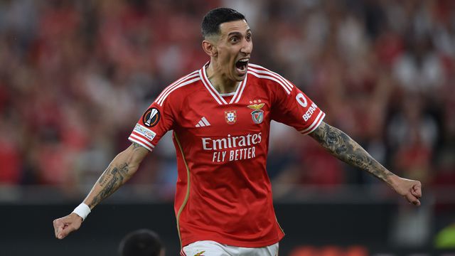 di María festejando um golo pelo Benfica em 2023/24
