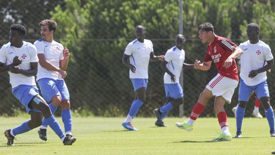 Benfica B vence Belenenses no arranque da pré-temporada