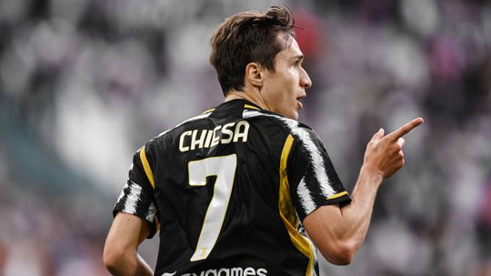 Chiesa está a deixar parado o mercado da Juventus