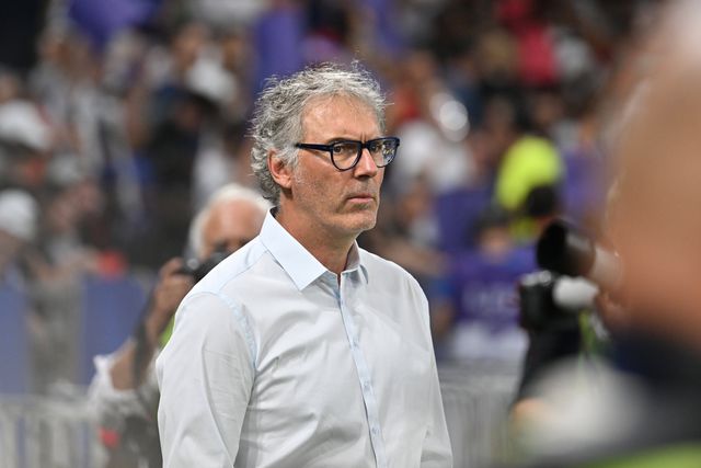 Oficial: Laurent Blanc é o novo treinador do Al Ittihad